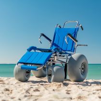  Wheeleez™  כיסא גלגלים יעודי לשטח ולחוף עם גלגלי PU בלון "Sandcruiser™"