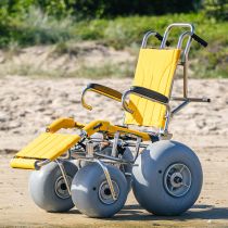  Wheeleez™  כיסא גלגלים פדיאטרי (לילדים) יעודי לשטח ולחוף עם גלגלי PU בלון "Sandpiper™"