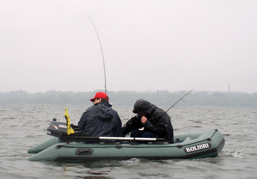 "לא רוצים להירטב ? לא תירוץ" סירות גומי קוליברי - KOLIBRI