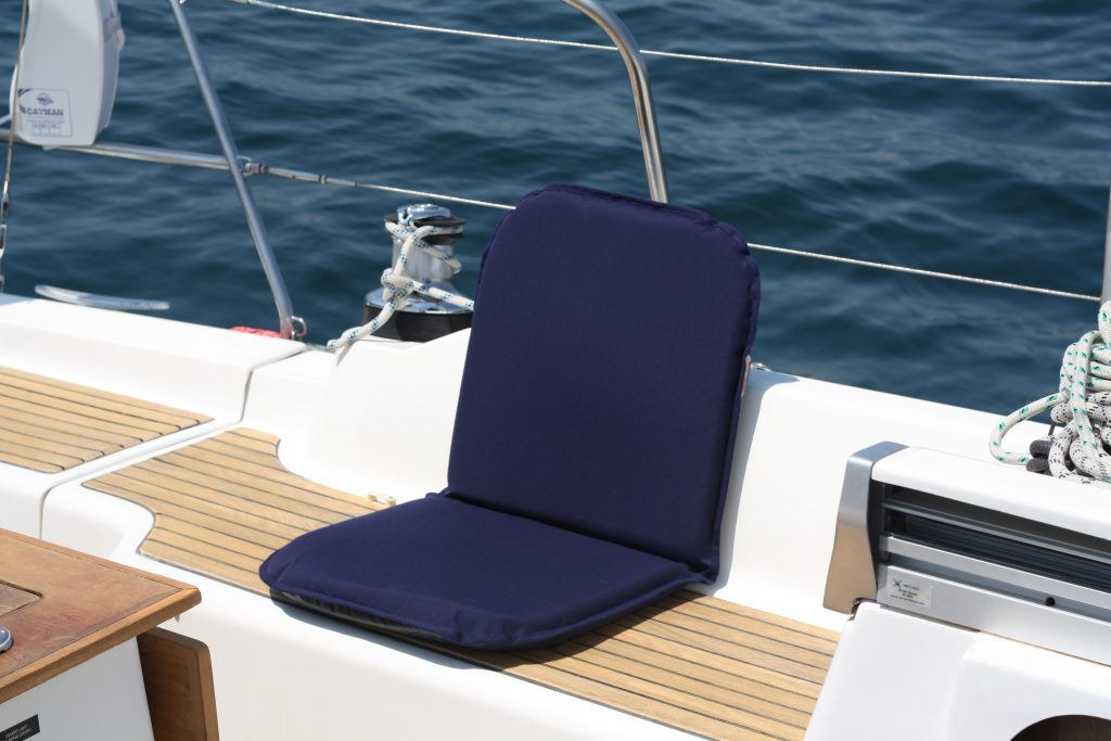Comfort Seat ריפוד לקוקפיט יאכטה  cockpit cushions - "קומפורט סיט" 